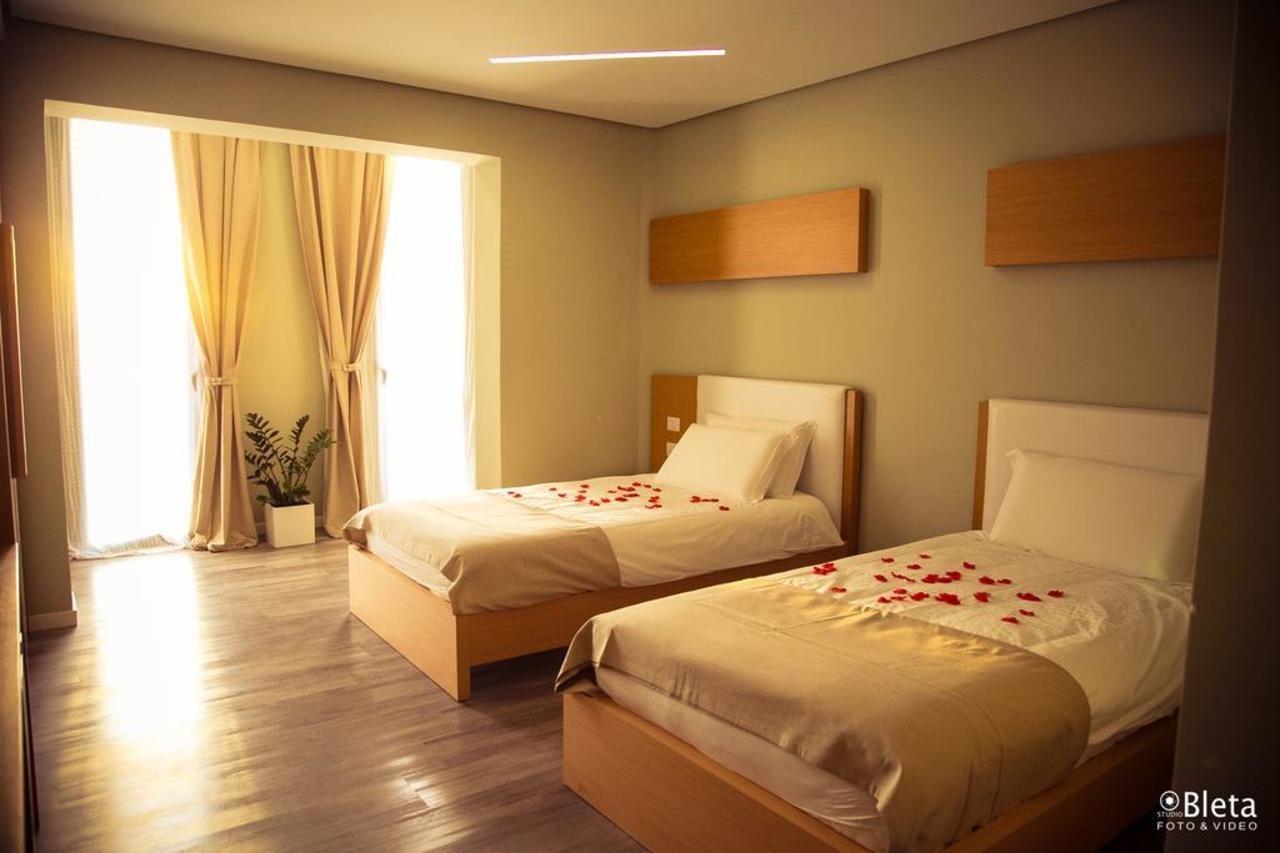 Hotel Bologna Vlorë Extérieur photo