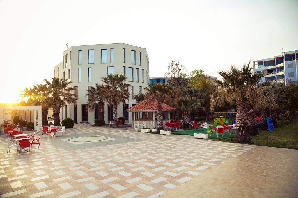Hotel Bologna Vlorë Extérieur photo